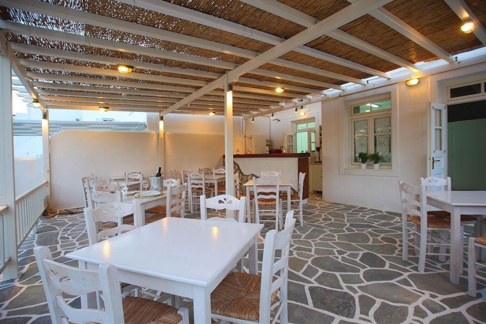 Paros Inn ロガラス エクステリア 写真