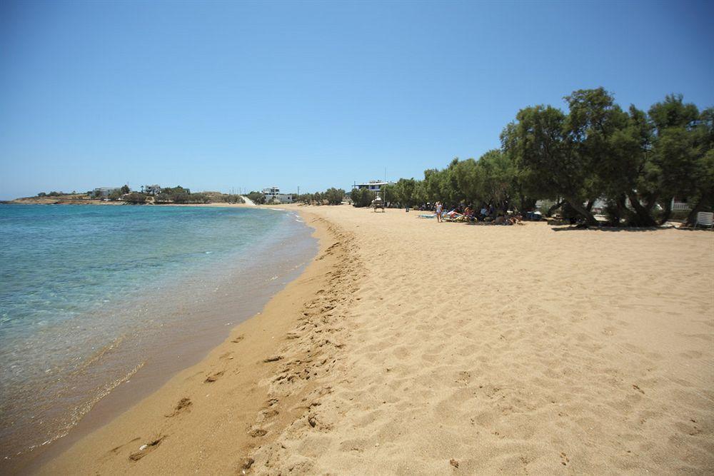Paros Inn ロガラス エクステリア 写真