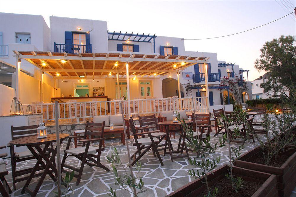Paros Inn ロガラス エクステリア 写真