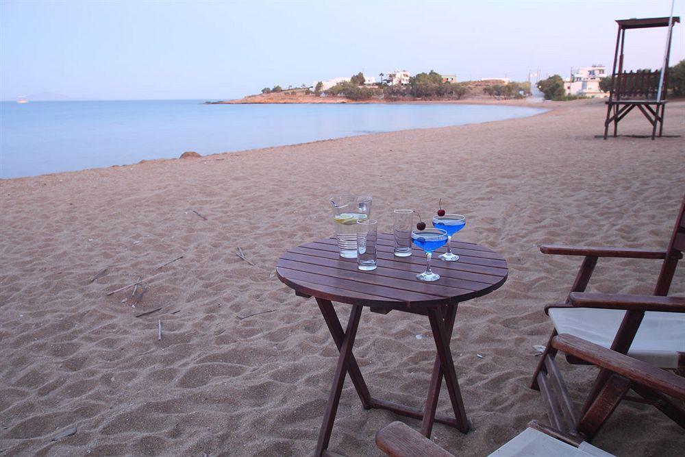Paros Inn ロガラス エクステリア 写真